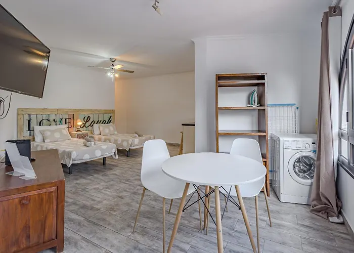 Estudio Reformado Parque Santiago 1 Playa de las Americas (Tenerife)