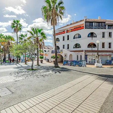 Estudio Reformado Parque Santiago 1 * Playa de las Americas (Tenerife)