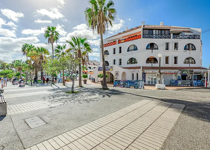 Estudio Reformado Parque Santiago 1 * Playa de las Americas (Tenerife)